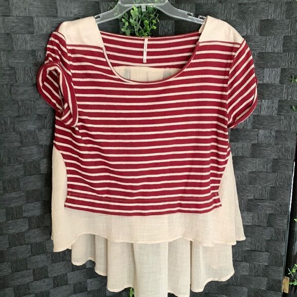 Free People Size Medium short cuffed sleeve top high front/low back - Picture 1 of 11